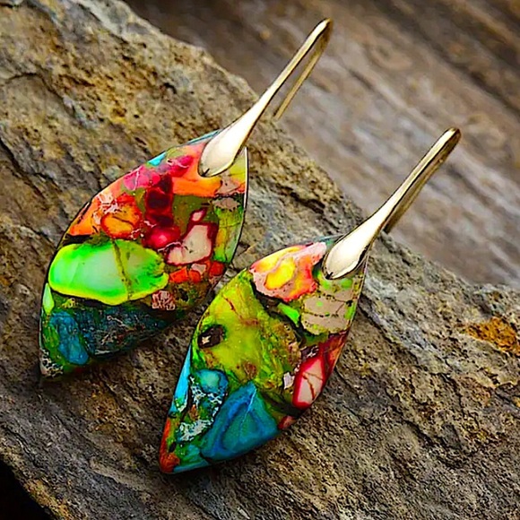 Natural Imperial Stone Leaf Dangle Earrings Boho - Picture 4 of 6